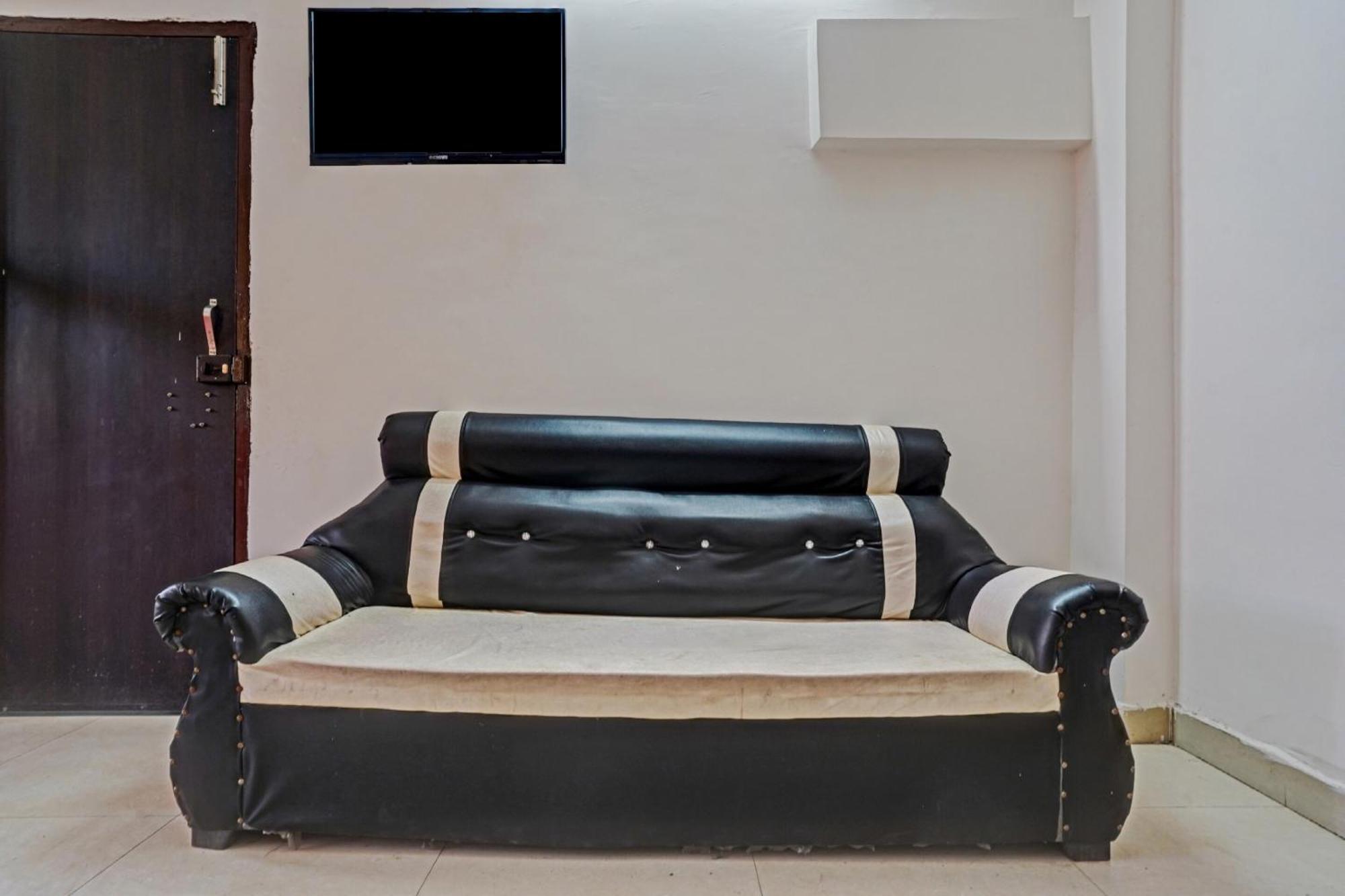 Hotel O Flagship Hotel Gulmohar Inn Bhopal Bagian luar foto